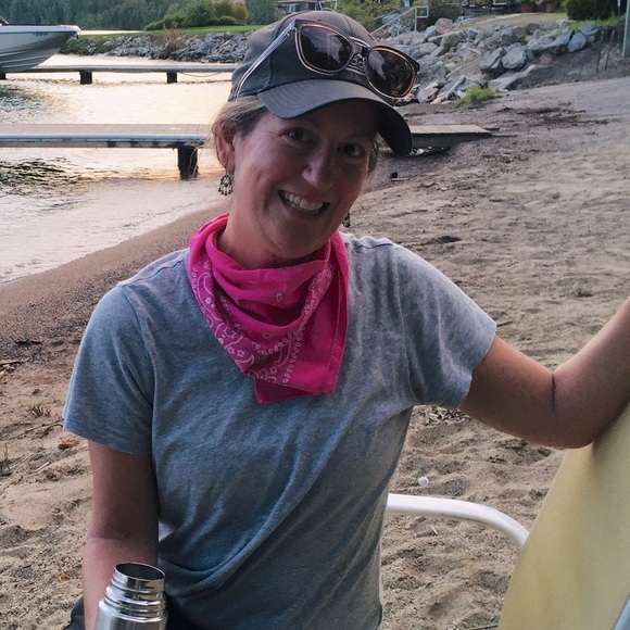 CLOSET CLEAR OUT! Thank you for stopping by!😀 - Picture 1 of 1